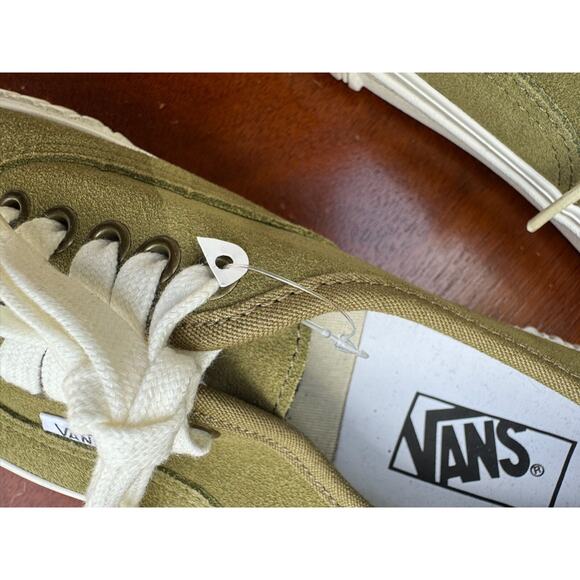 Vans‎ Faux Suede Anaheim Shoes Men\'s Size 7 Women\'s Size 8.5 Olive Green main image 9